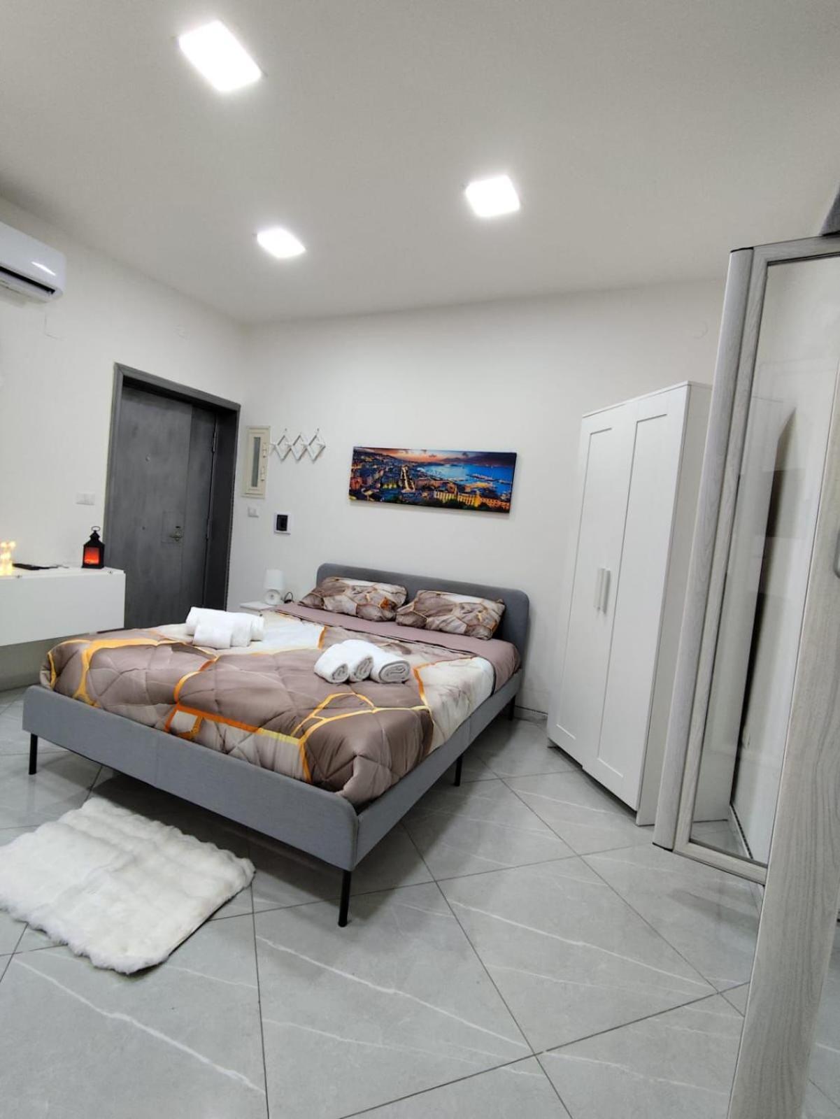 Bro And Sis House Apartment Napoli Exterior foto